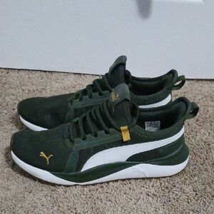 Puma Men's Olive Sneakers with White and Gold Highlights